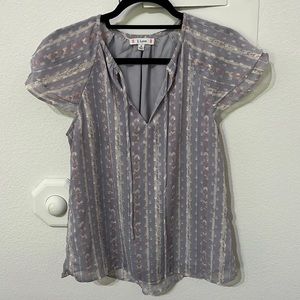 L Love purple pattern ruffle sleeve blouse